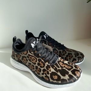 black panther tennis shoes